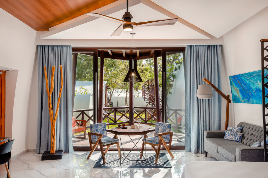 Mia Bacalar interiors by Jhankarlo Commercial Photography