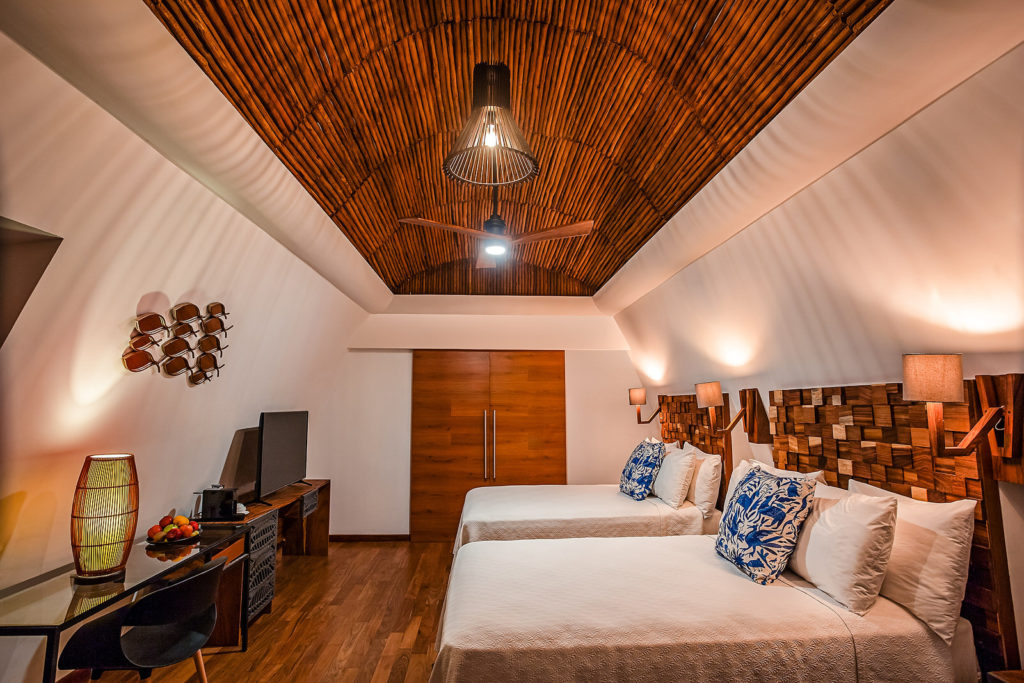 Mia Bacalar rooms by Jhankarlo Commercial Photography in Mexico